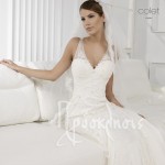 Νυφικό Nicole με κεντημένη δαντέλα